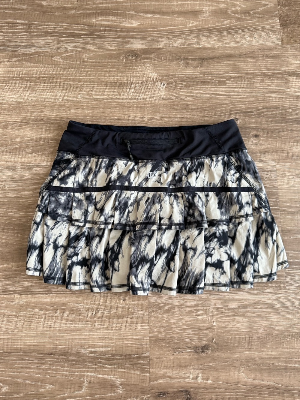 Lululemon tennis skirt